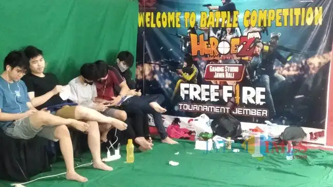 cara menghasilkan uang dari game online